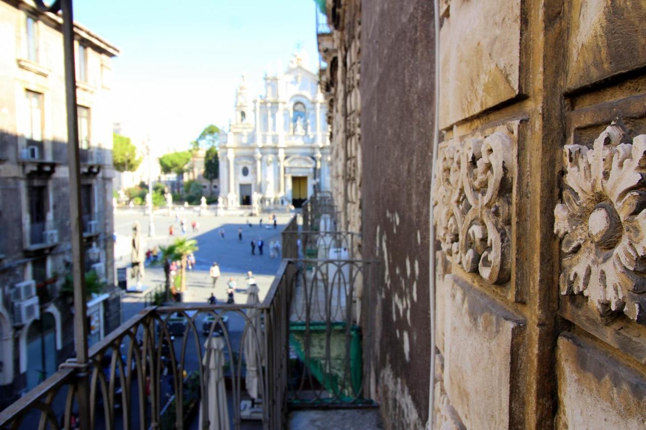 Duomo Housing Catania Le Suites Exterior photo