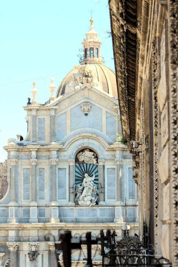 Duomo Housing Catania Le Suites Exterior photo